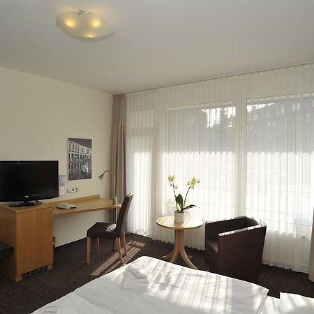 Heikotel - City Nord Hamburg Room photo